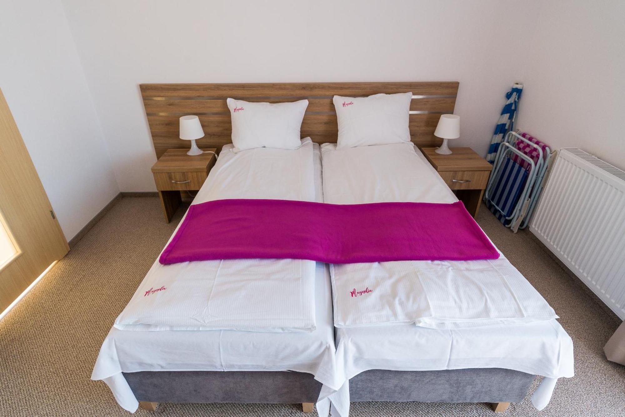 Magnolia Pokoje I Apartamenty Dębki Kültér fotó