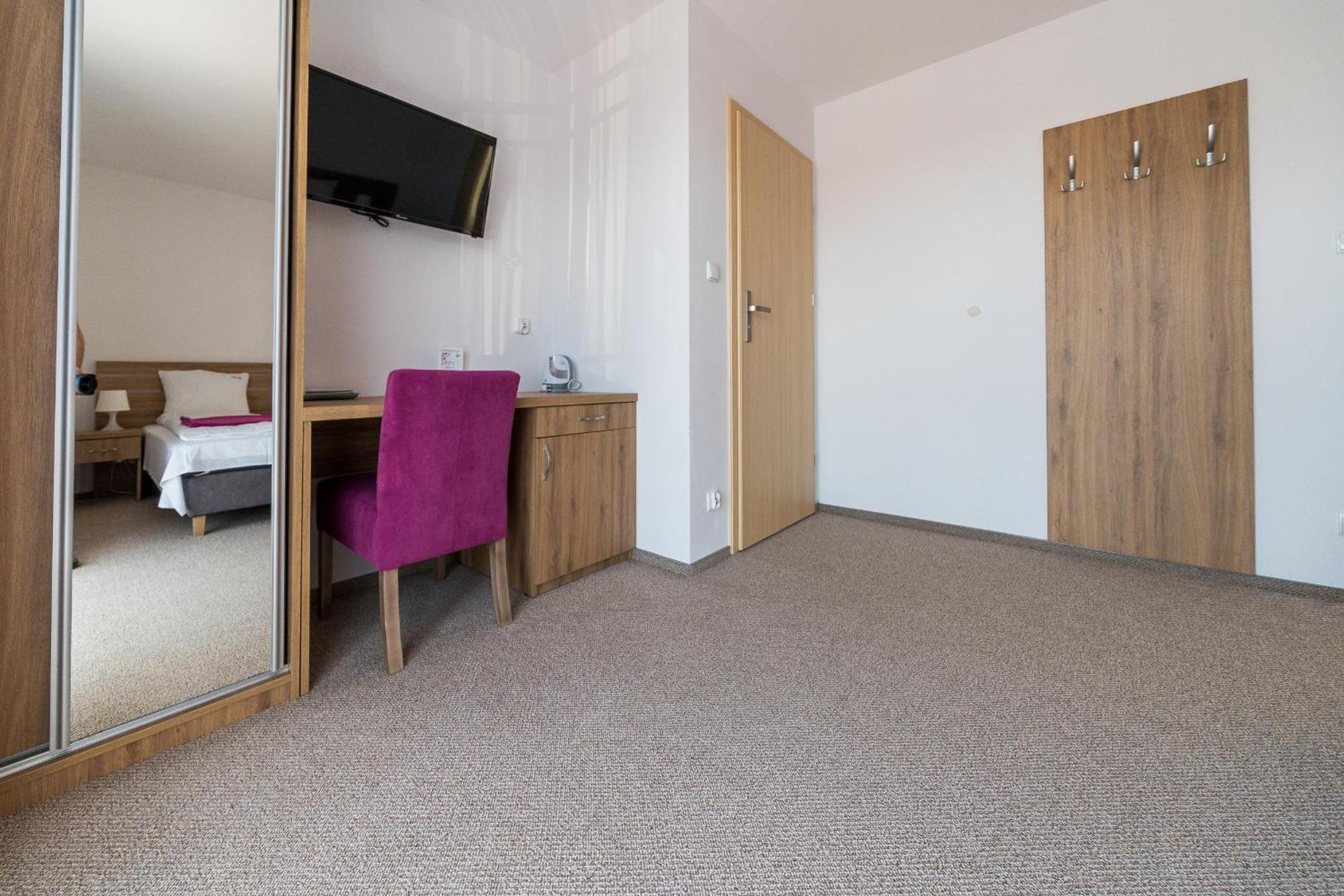 Magnolia Pokoje I Apartamenty Dębki Kültér fotó