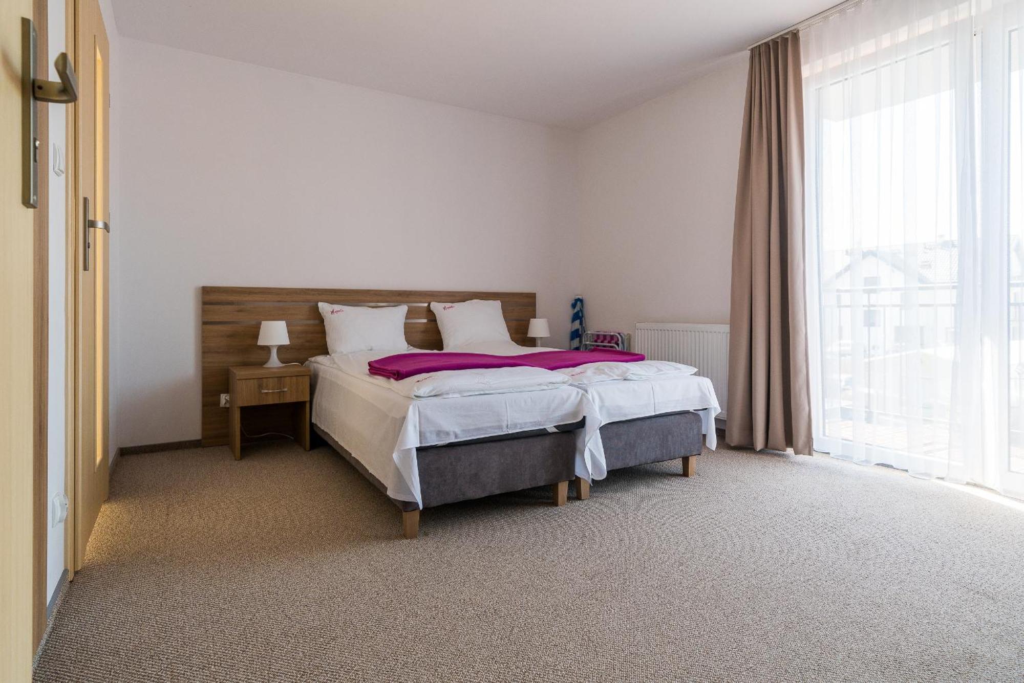 Magnolia Pokoje I Apartamenty Dębki Kültér fotó