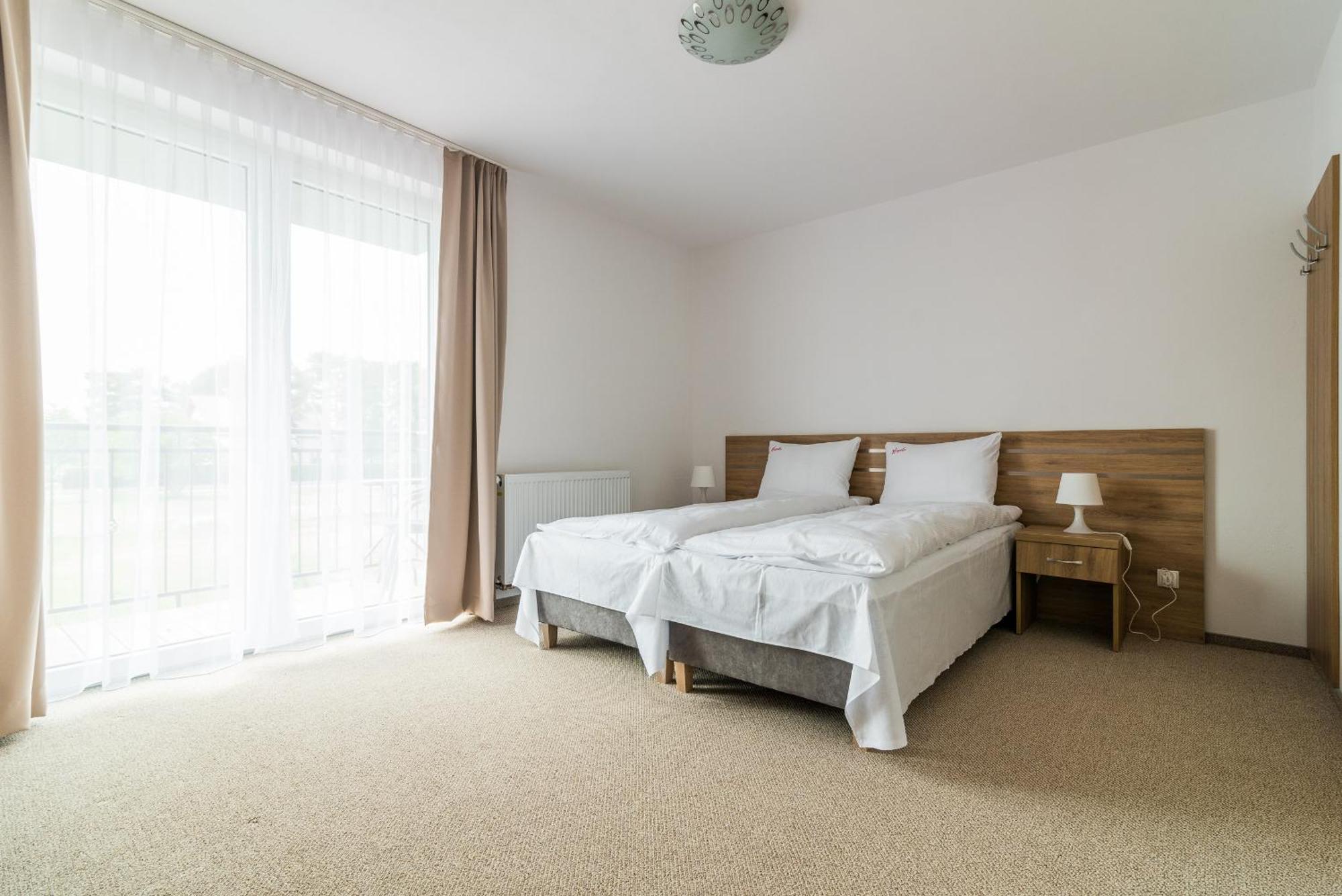 Magnolia Pokoje I Apartamenty Dębki Kültér fotó