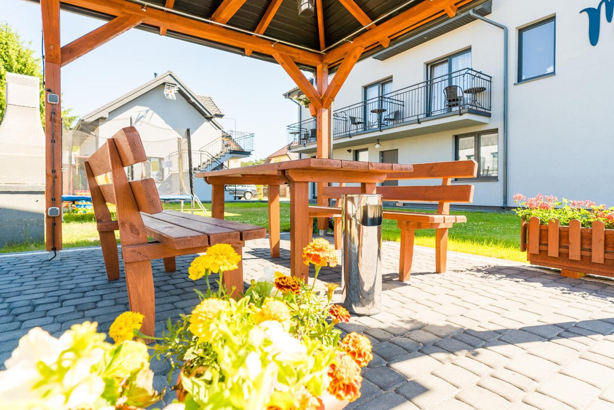Magnolia Pokoje I Apartamenty Dębki Kültér fotó